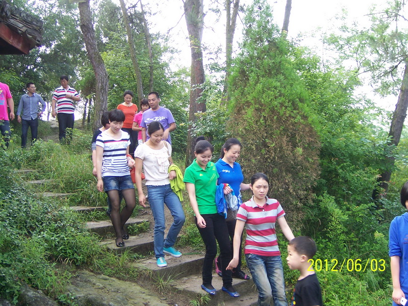 我登山，我快樂